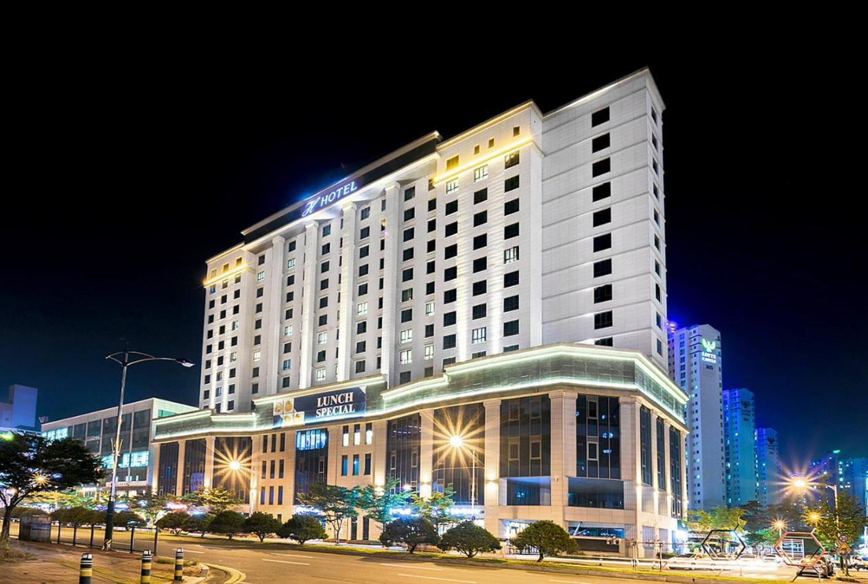 Osong H Hotel Sejong City Cheongju Bagian luar foto