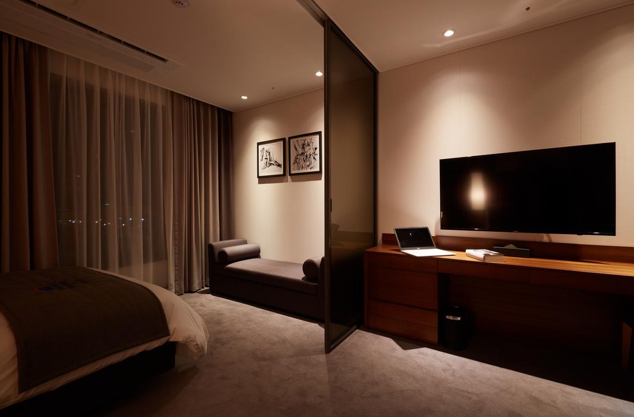 Osong H Hotel Sejong City Cheongju Bagian luar foto