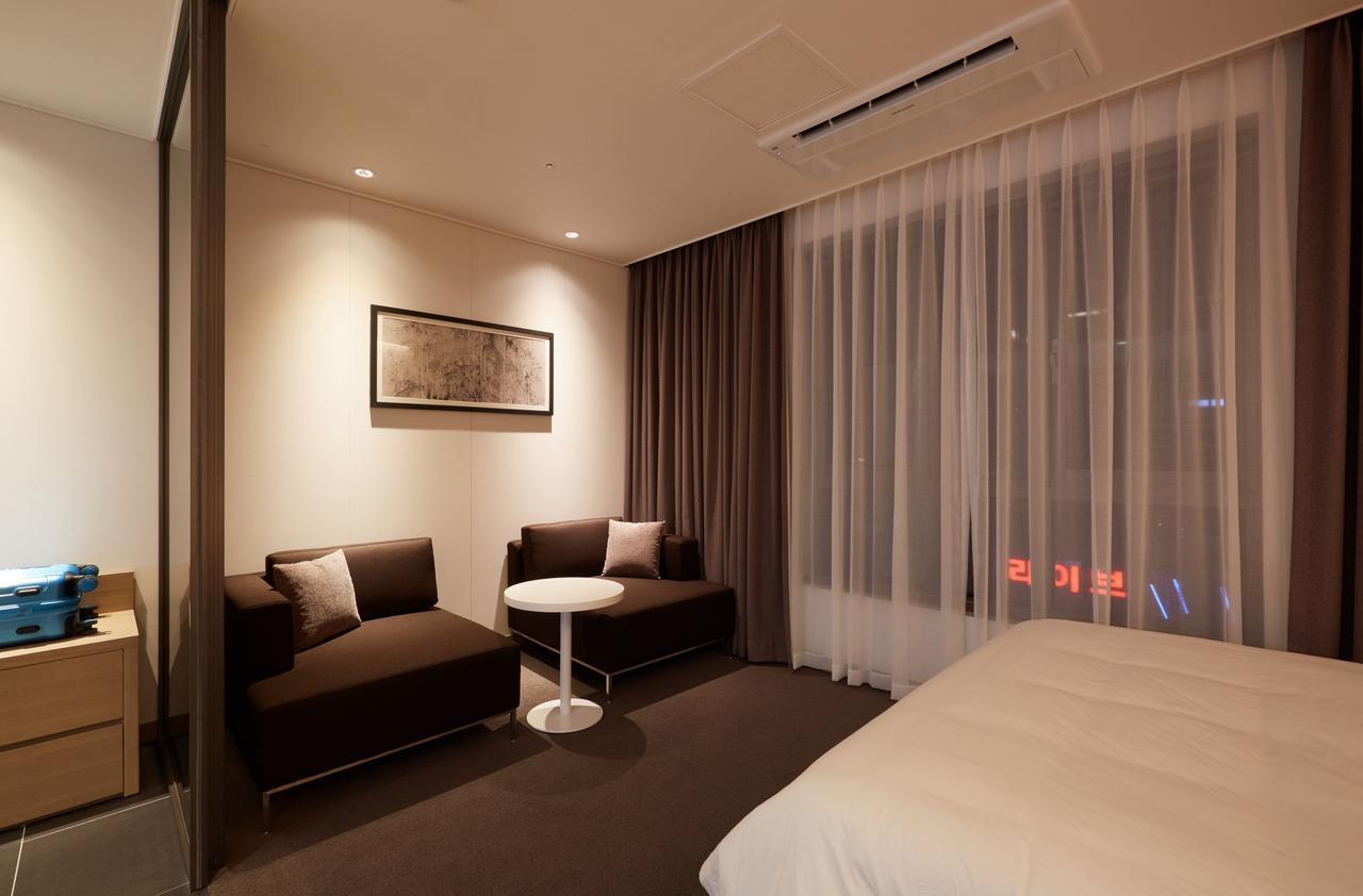 Osong H Hotel Sejong City Cheongju Bagian luar foto