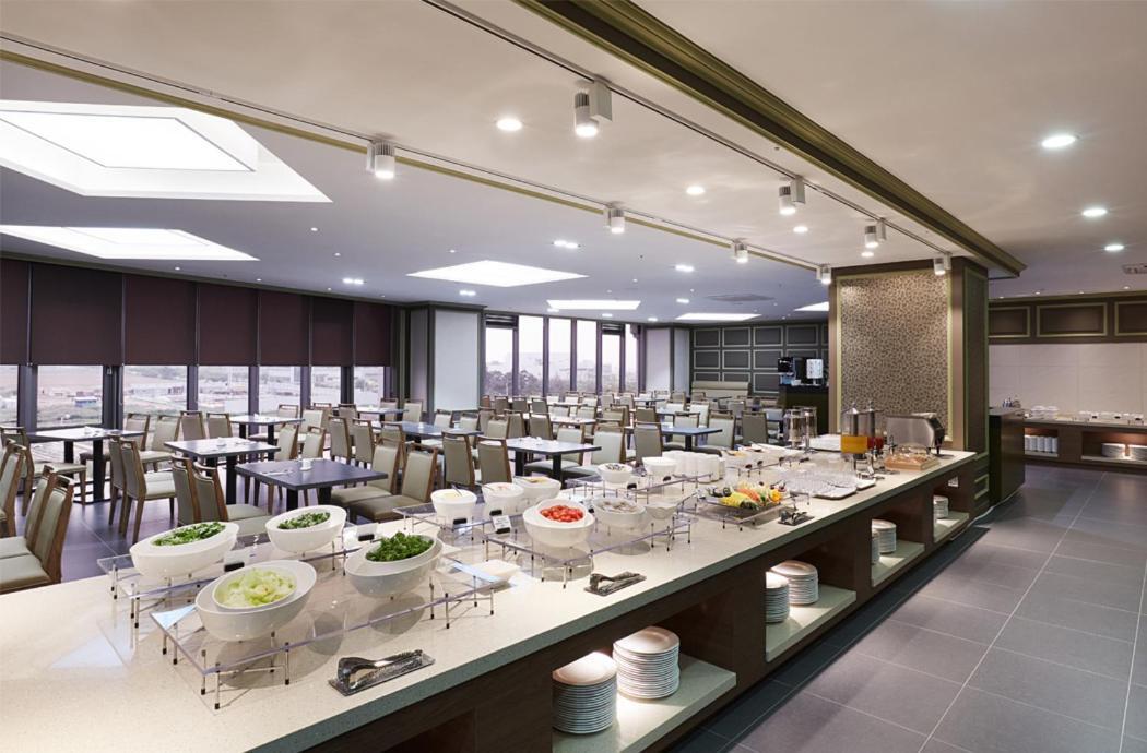 Osong H Hotel Sejong City Cheongju Bagian luar foto